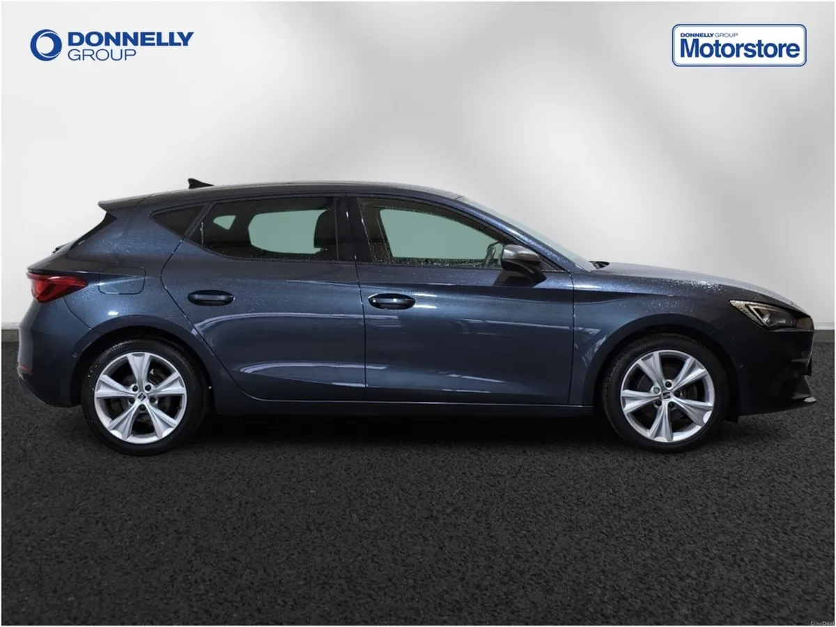 SEAT Leon Hatchback FR - Image 3