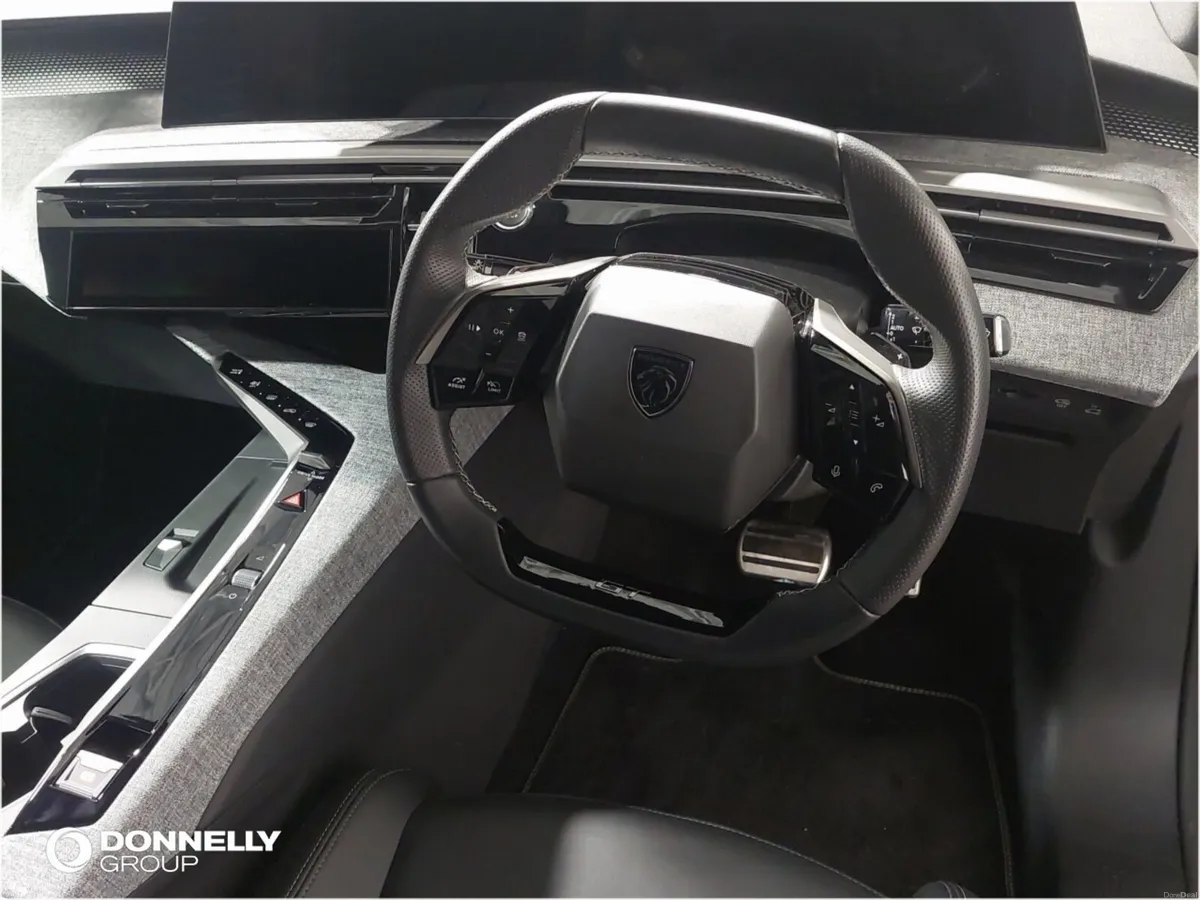 Peugeot 3008 E- Electric Estate GT - Image 4