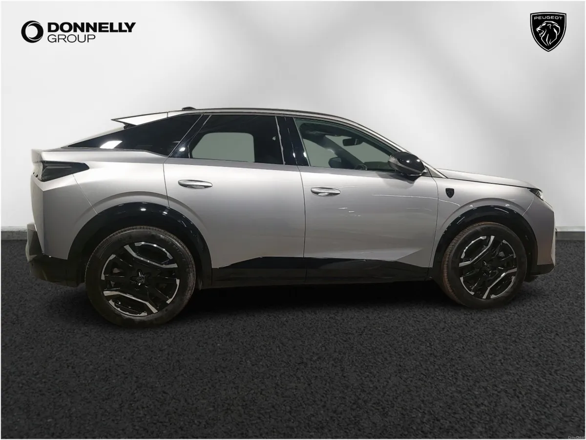 Peugeot 3008 E- Electric Estate GT - Image 3