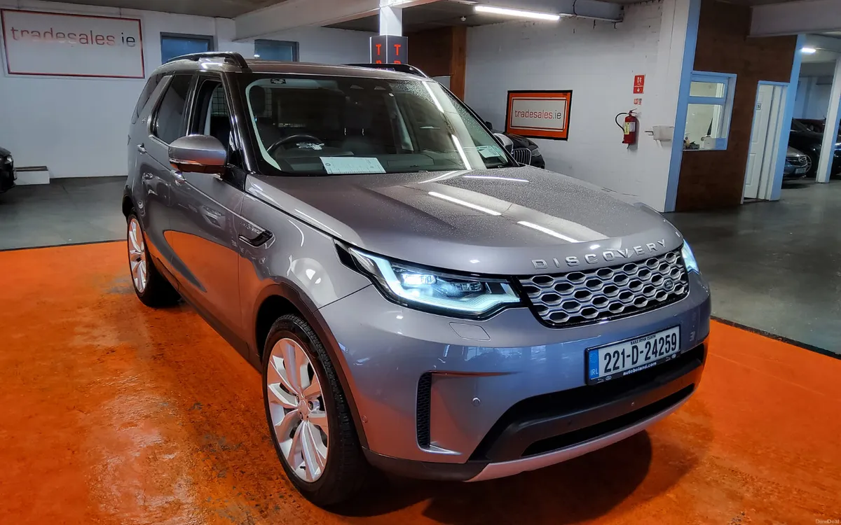 Land Rover Discovery 2022 - Image 1