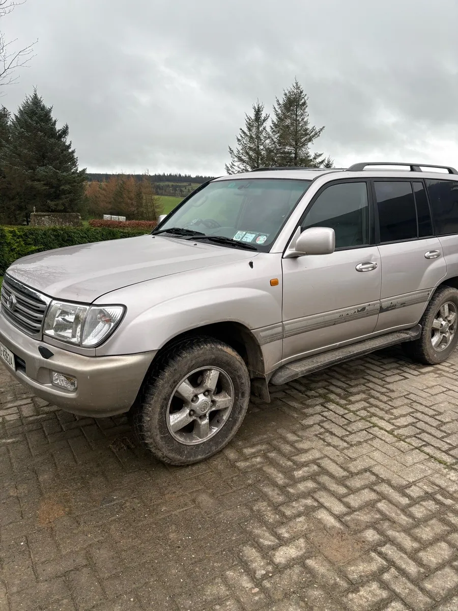 Toyota Amazon - Image 2