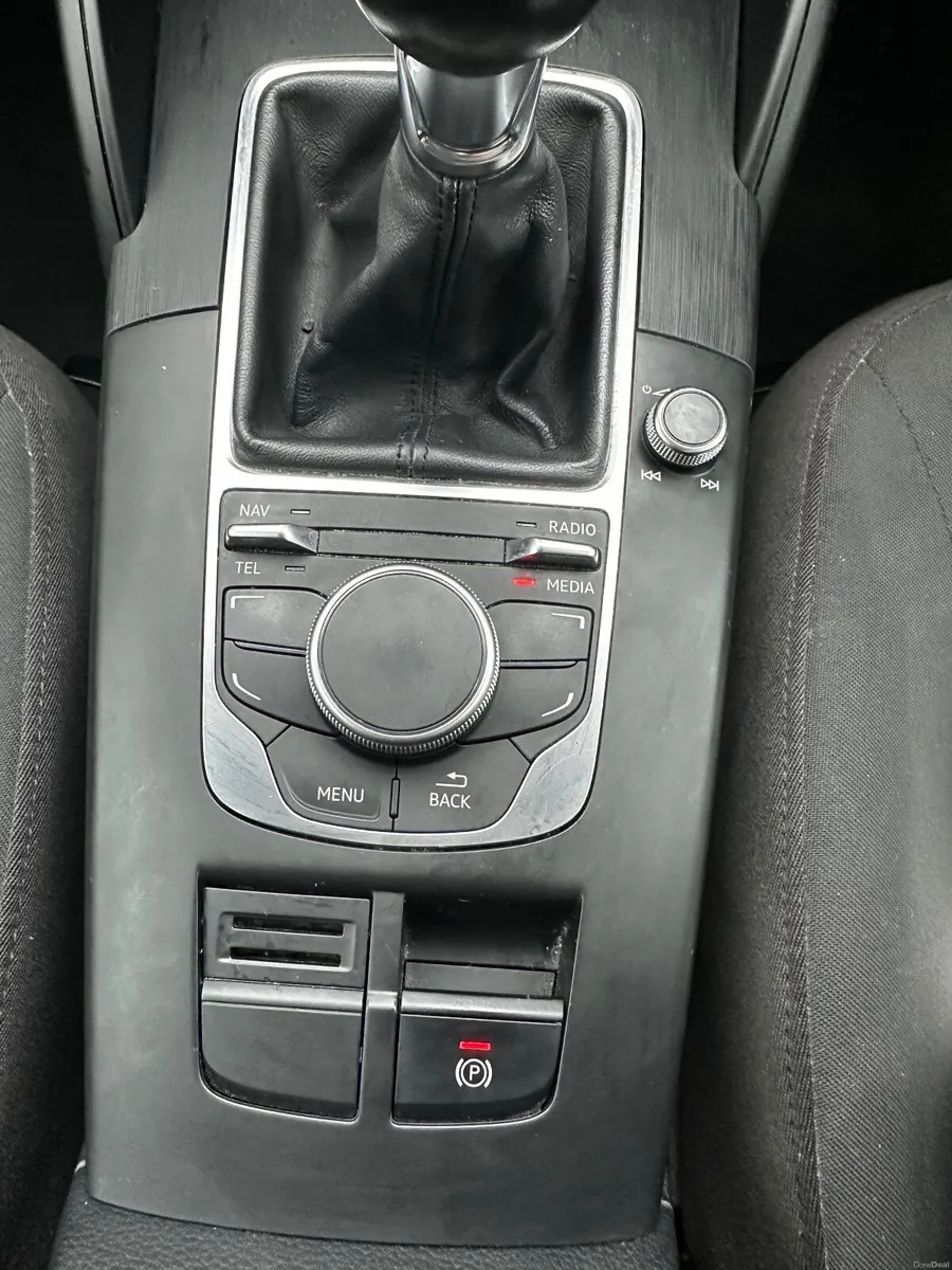 Audi A3 2015 - Image 4