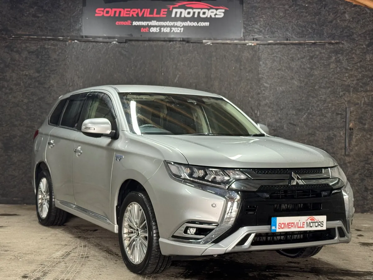 MITSUBISHI OUTLANDER AUTOMATIC “60,000KMS” 2019 - Image 1
