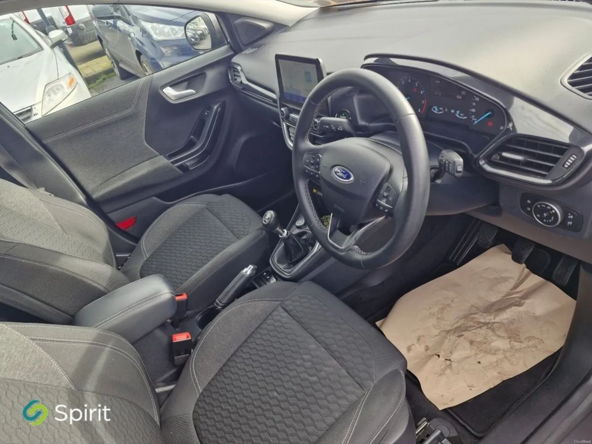 Ford Puma 1.0L EcoBoost mHEV 125PS Titanium - Image 4