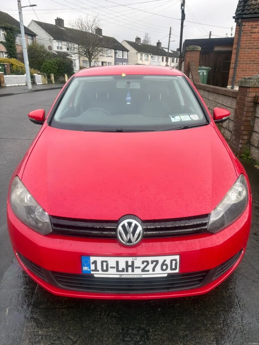 Volkswagen Golf 2010 LOW KMS - Image 1