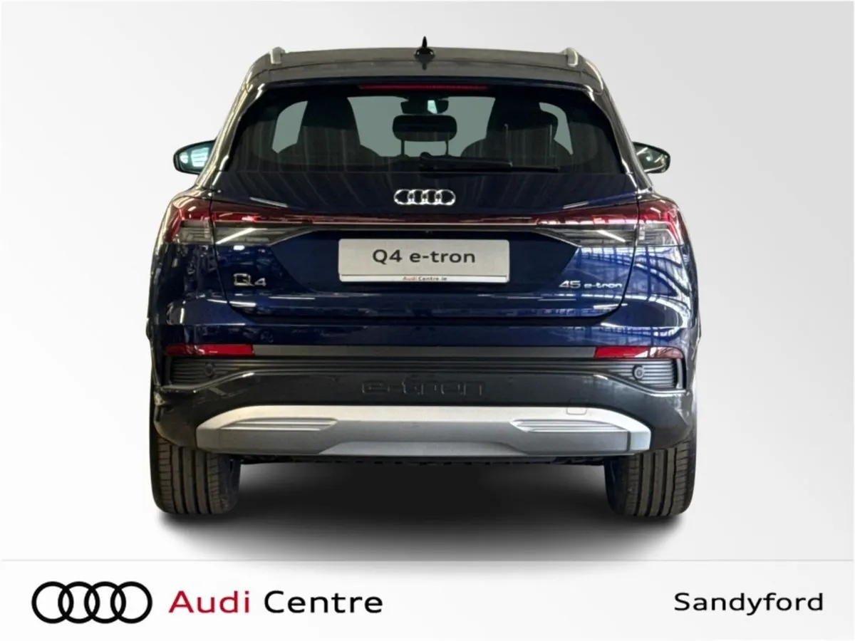 Audi Q4 e-tron 45 SPORT - Image 4