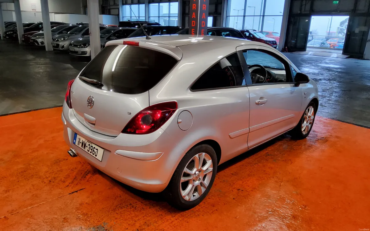 Vauxhall Corsa 2011 - Image 4