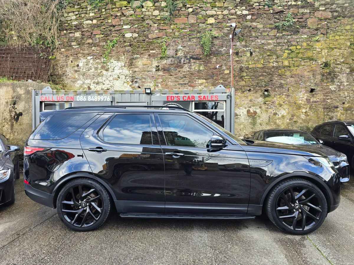 Land Rover Discovery HSE 2.0 Diesel 240 Bhp 2017 - Image 3