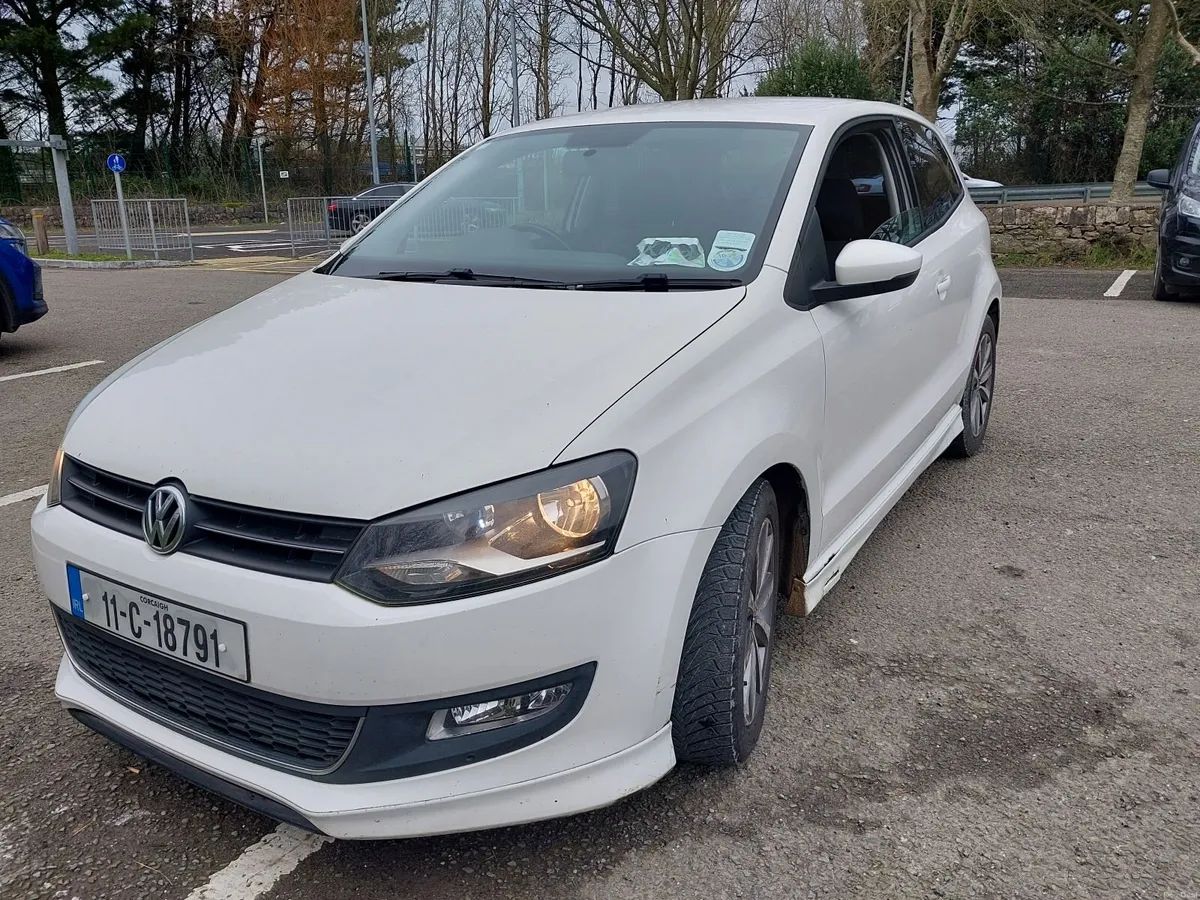 Volkswagen Polo 2011  1.4 Petrol  Automatic - Image 2