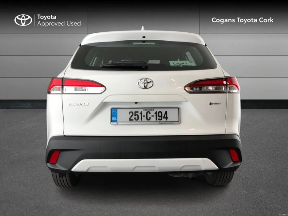 Toyota Corolla Cross COROLLA CROSS 1.8 LUNA - Image 4