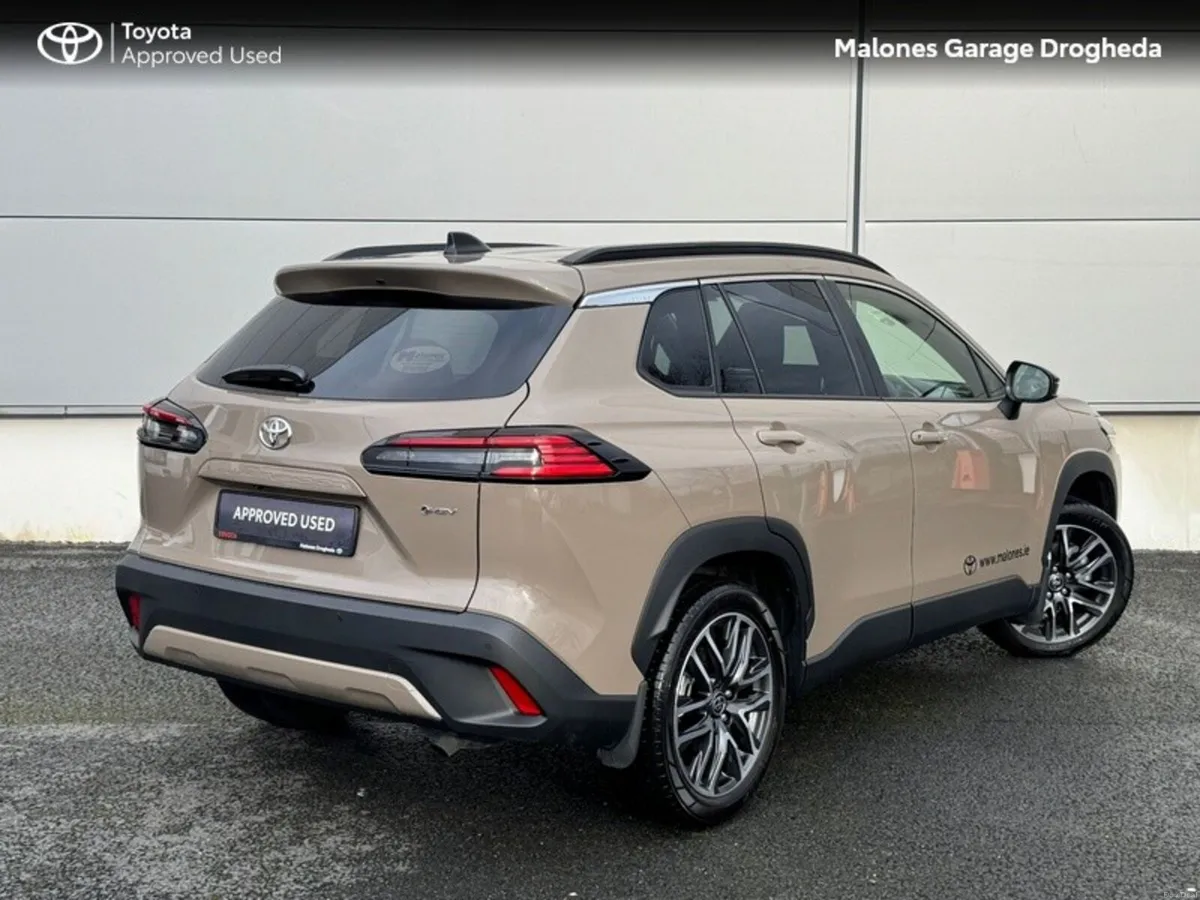 Toyota Corolla Cross 1.8 HEV Sport *Demo Sale* Cal - Image 2