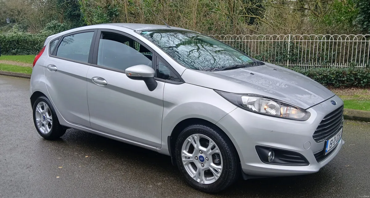 Ford Fiesta 2015 1.2 ZETEC 5dr - ONLY 57k Klms FSH - Image 1