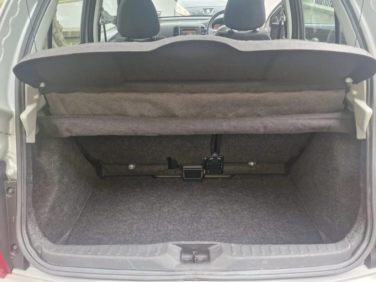 2009 Nissan Micra - Image 2