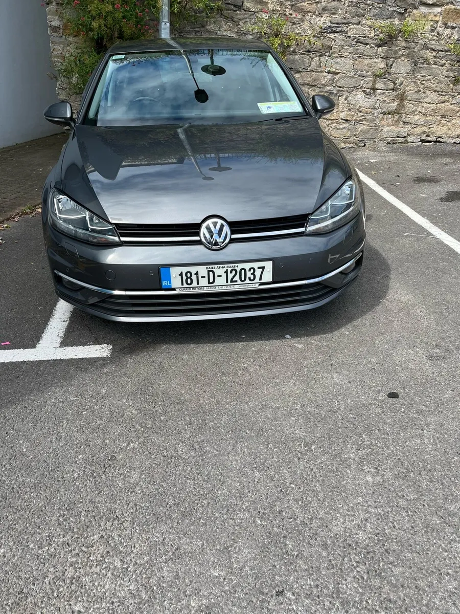 2018 Volkswagen Golf - Image 1