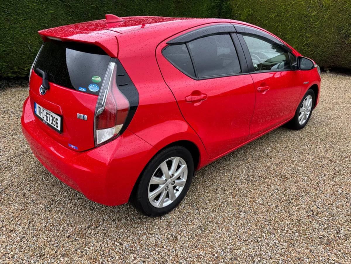 Toyota Aqua 1.5 HYBRID  171D67396 - Image 3