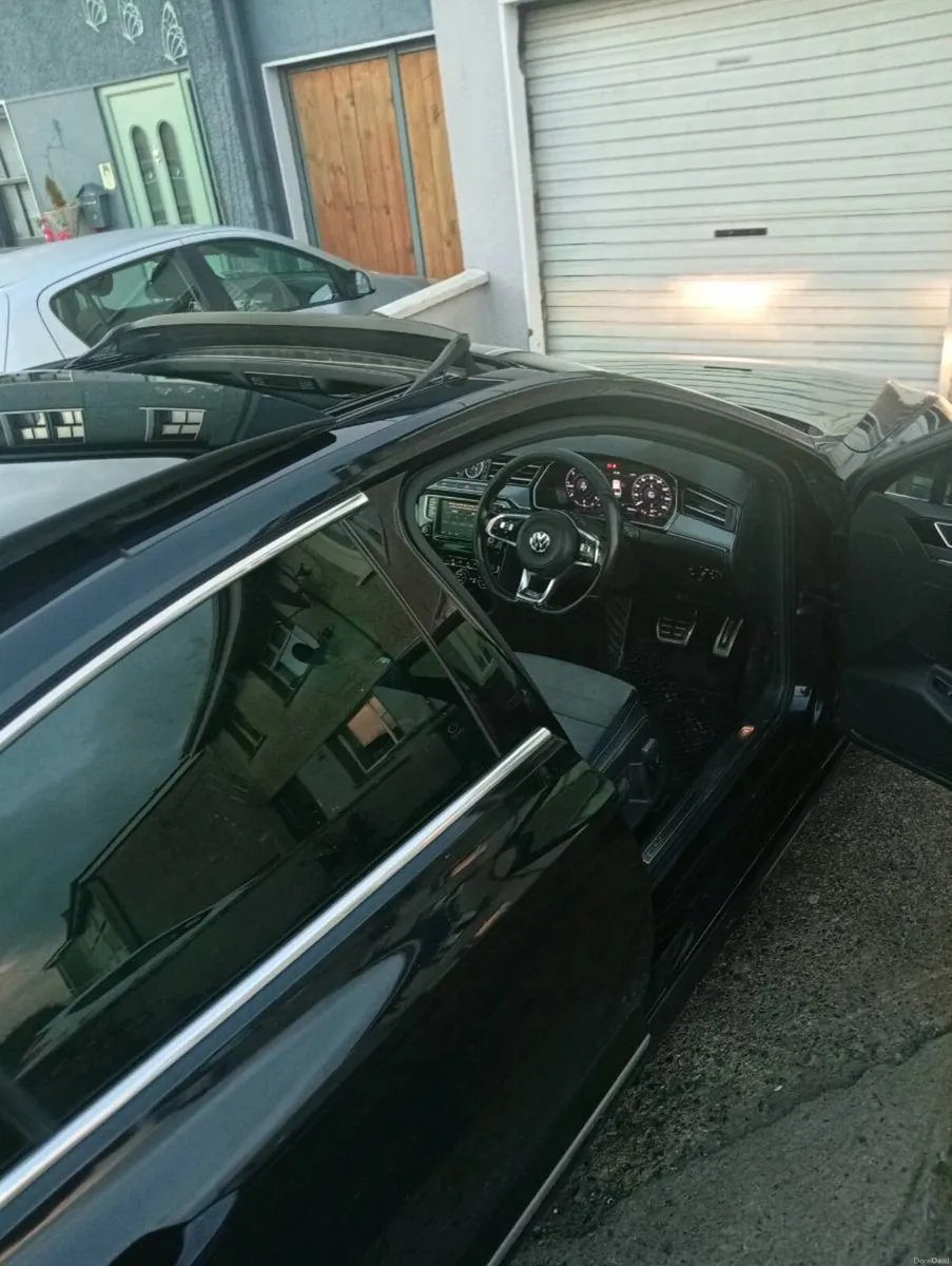 VW Passat 2l  190 bhp dsg r line - Image 2