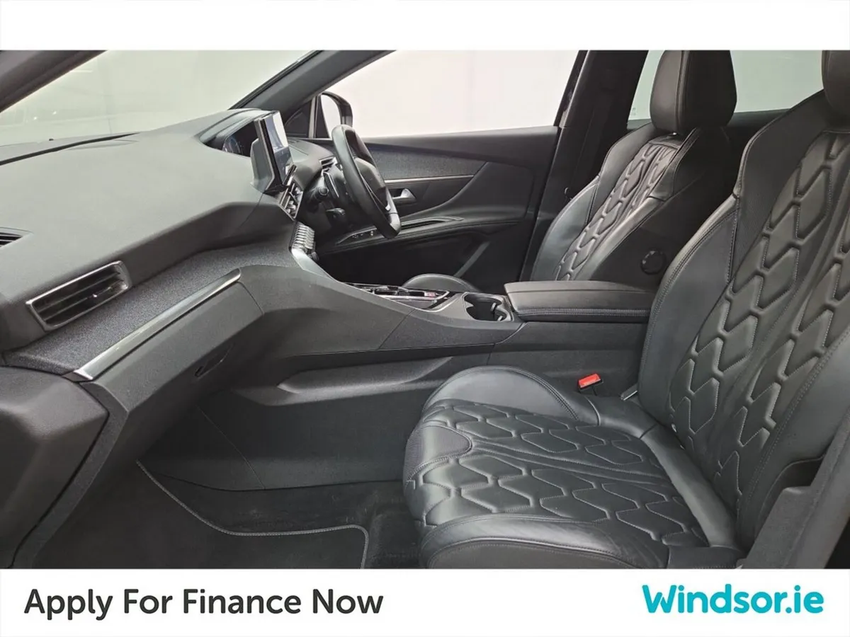 Peugeot 3008 1.6 ALLURE PHEV AUTO - Image 4