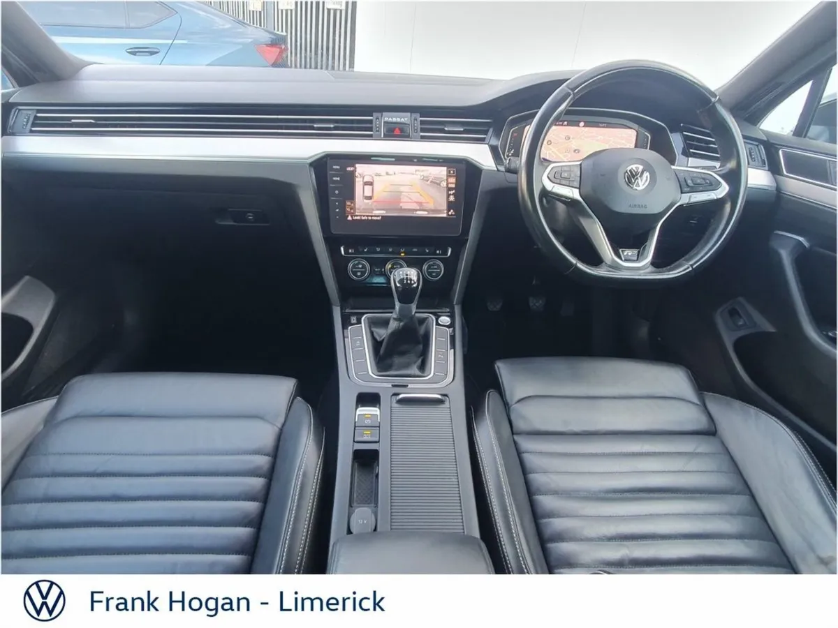 Volkswagen Passat 2.0 TDI 150HP R-Line -  Call / T - Image 2