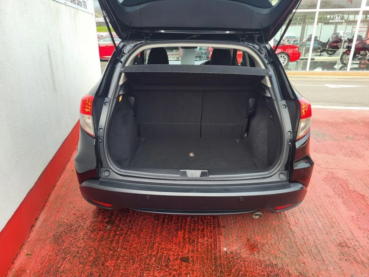 Honda HR-V 1.5 i-VTEC ES - Image 5
