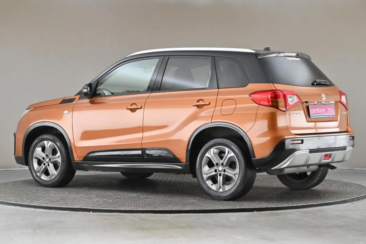Suzuki Vitara 1.6 GL 5SPD **BI-TONE ROOF**REVERSE - Image 6