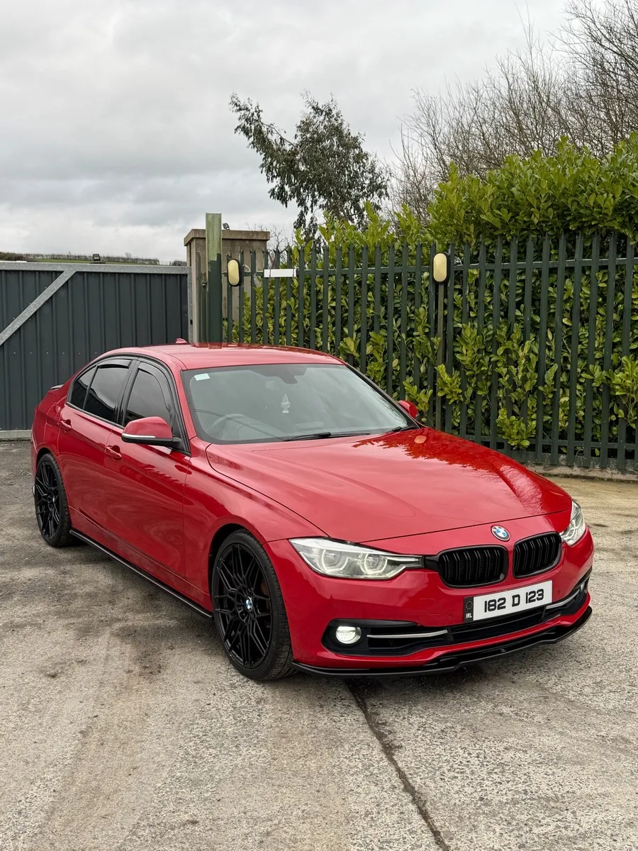 2018 BMW 318i SPORT TOP SPEC VRT FULLY HANDLED🔥 - Image 1