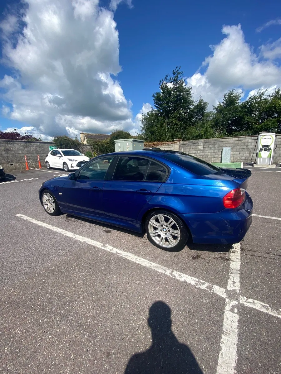 BMW e90 2.0 diesel m47 M sport - Image 2