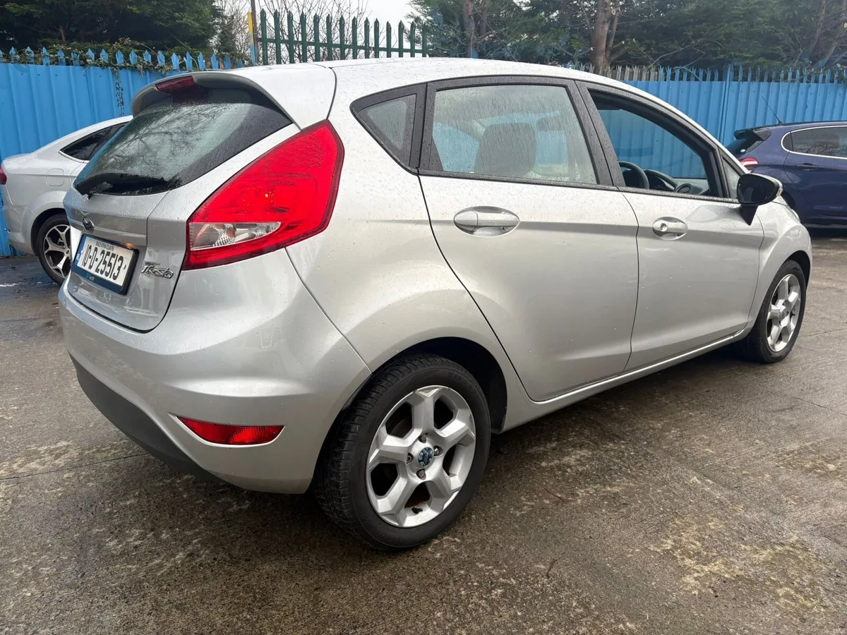 2010 Ford Fiesta SUPER LOW MILEAGE NEW NCT & TAX - Image 3