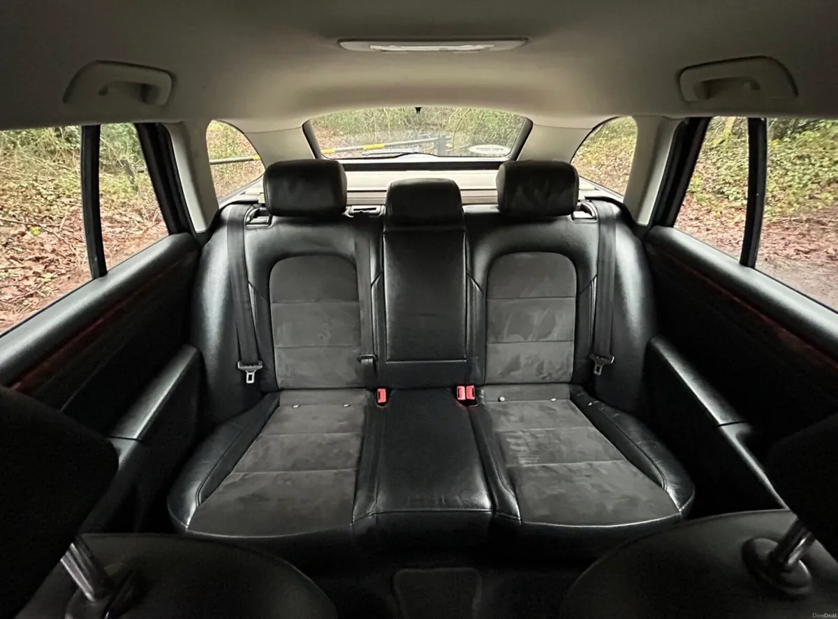 2014 Skoda Suberb - Image 2