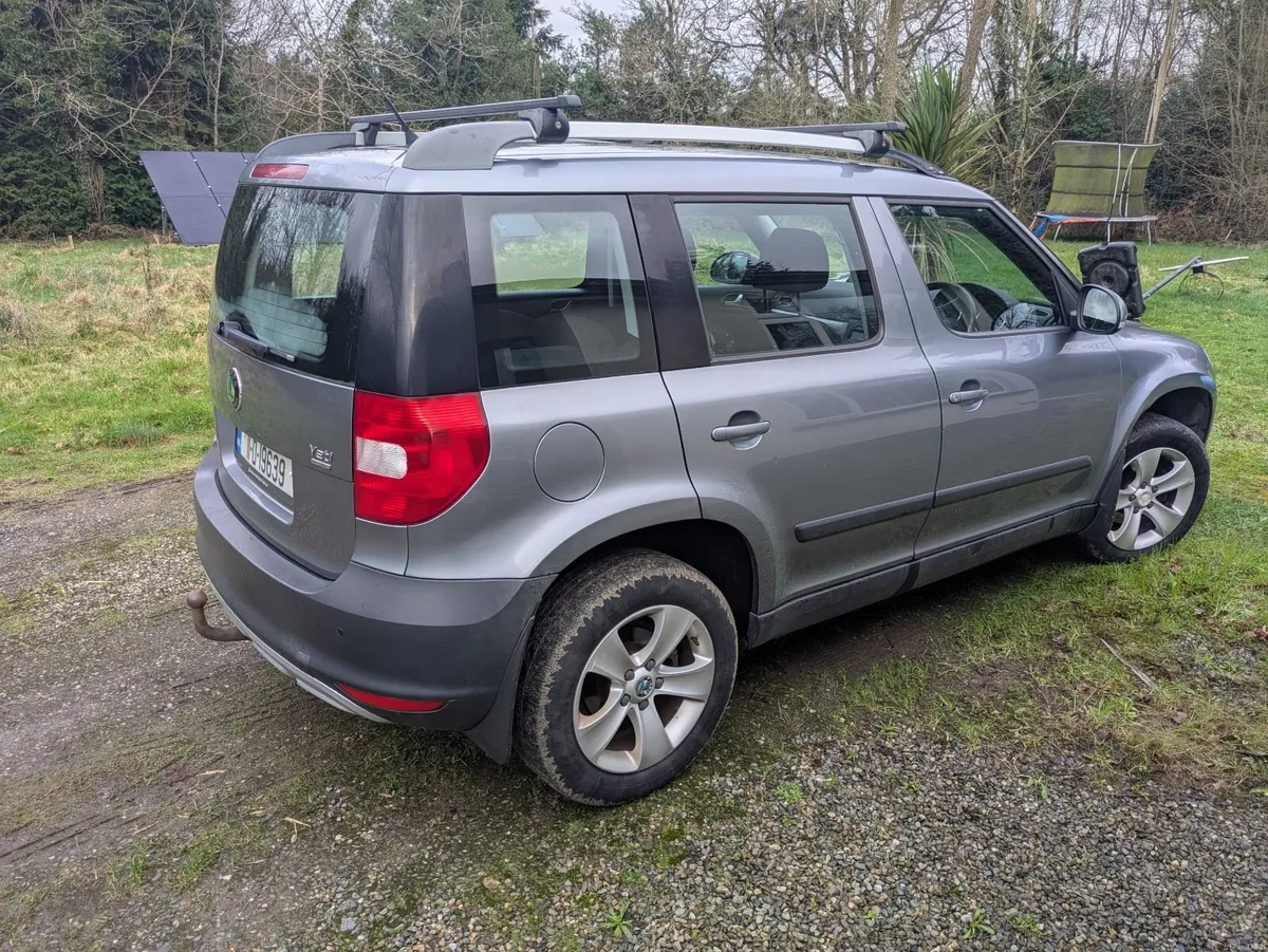 Skoda Yeti 2011, Great condition, inc Towbar - Image 2