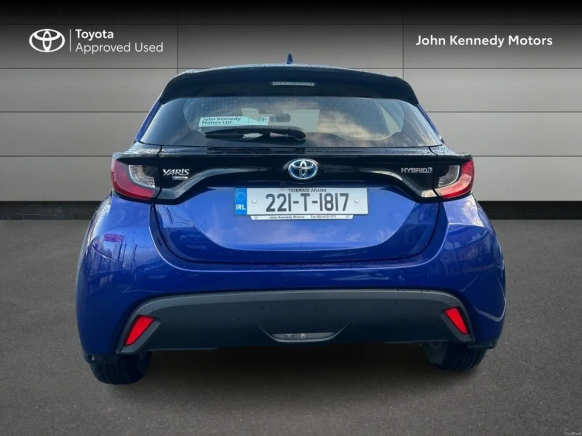Toyota Yaris HYBRID LUNA 4DR AUTO - Image 4