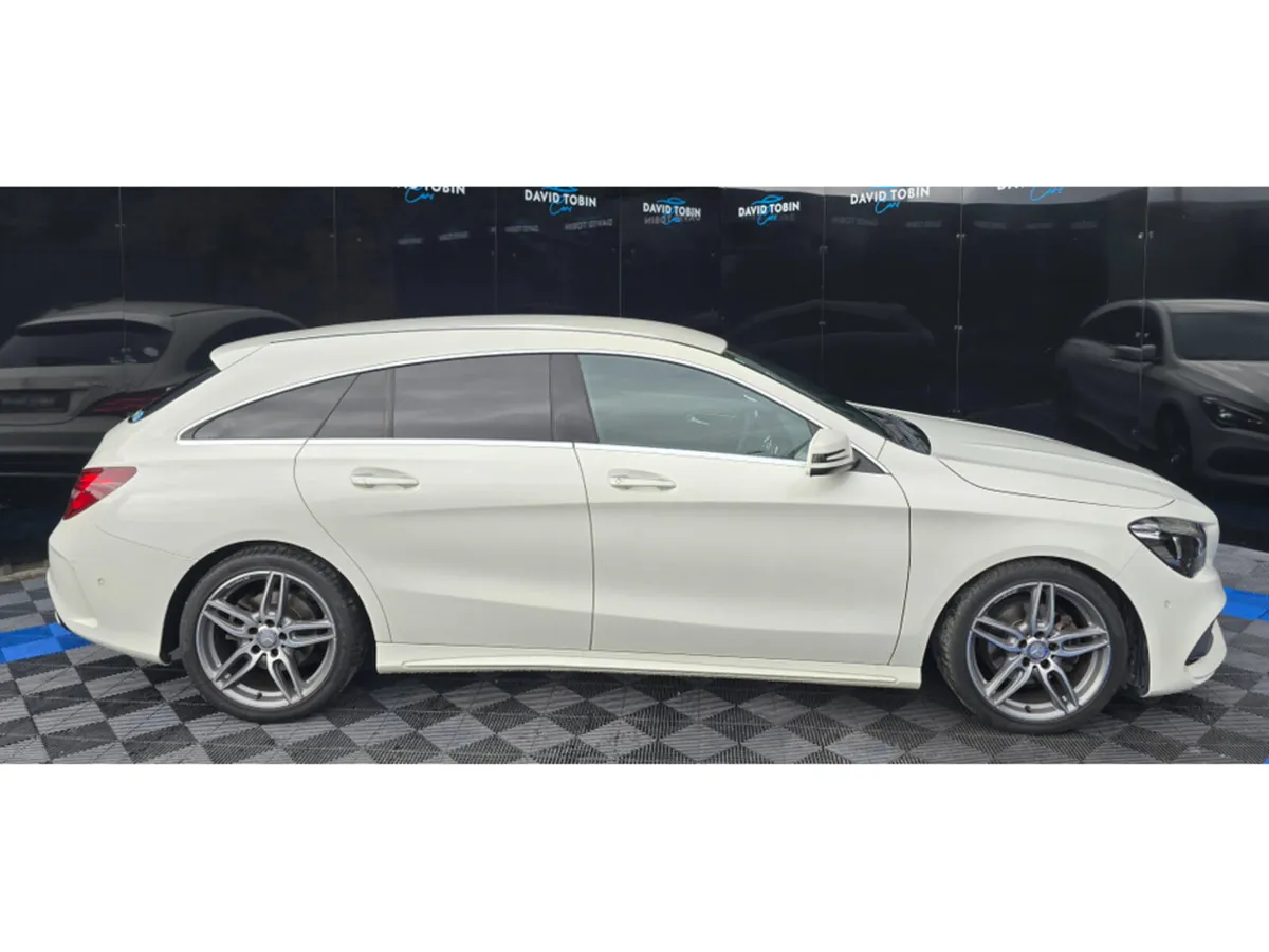 Mercedes-Benz CLA 180 SHOOTING BRAKE - Image 4