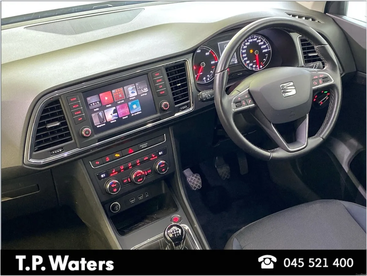 SEAT Ateca 1.6 TDI - PANORAMIC ROOF - LED LIGHTS - - Image 2