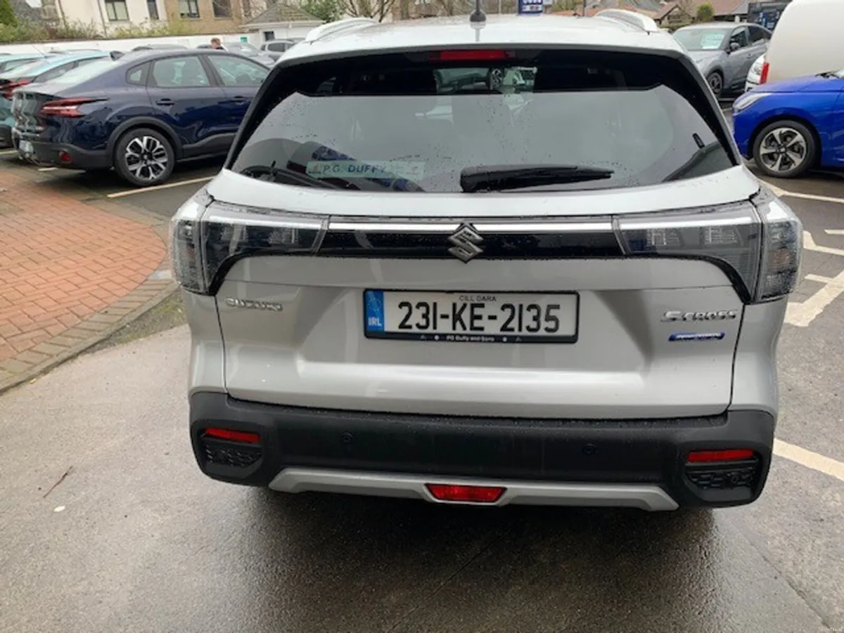 Suzuki SX4 S-Cross 1.4 MOTION (7 yrs service activ - Image 4