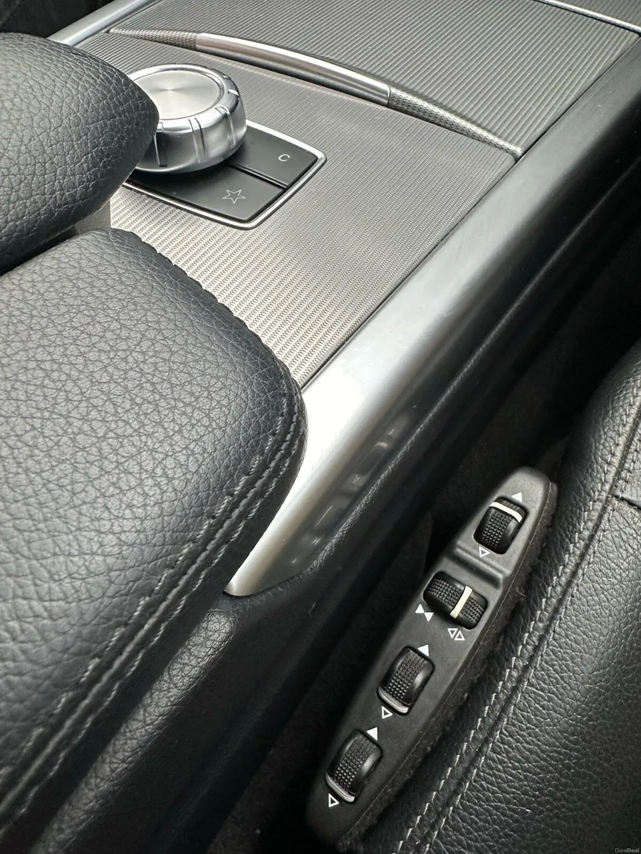 Mercedes Benz E220 AMG/ 2015/ Automatic - Image 2