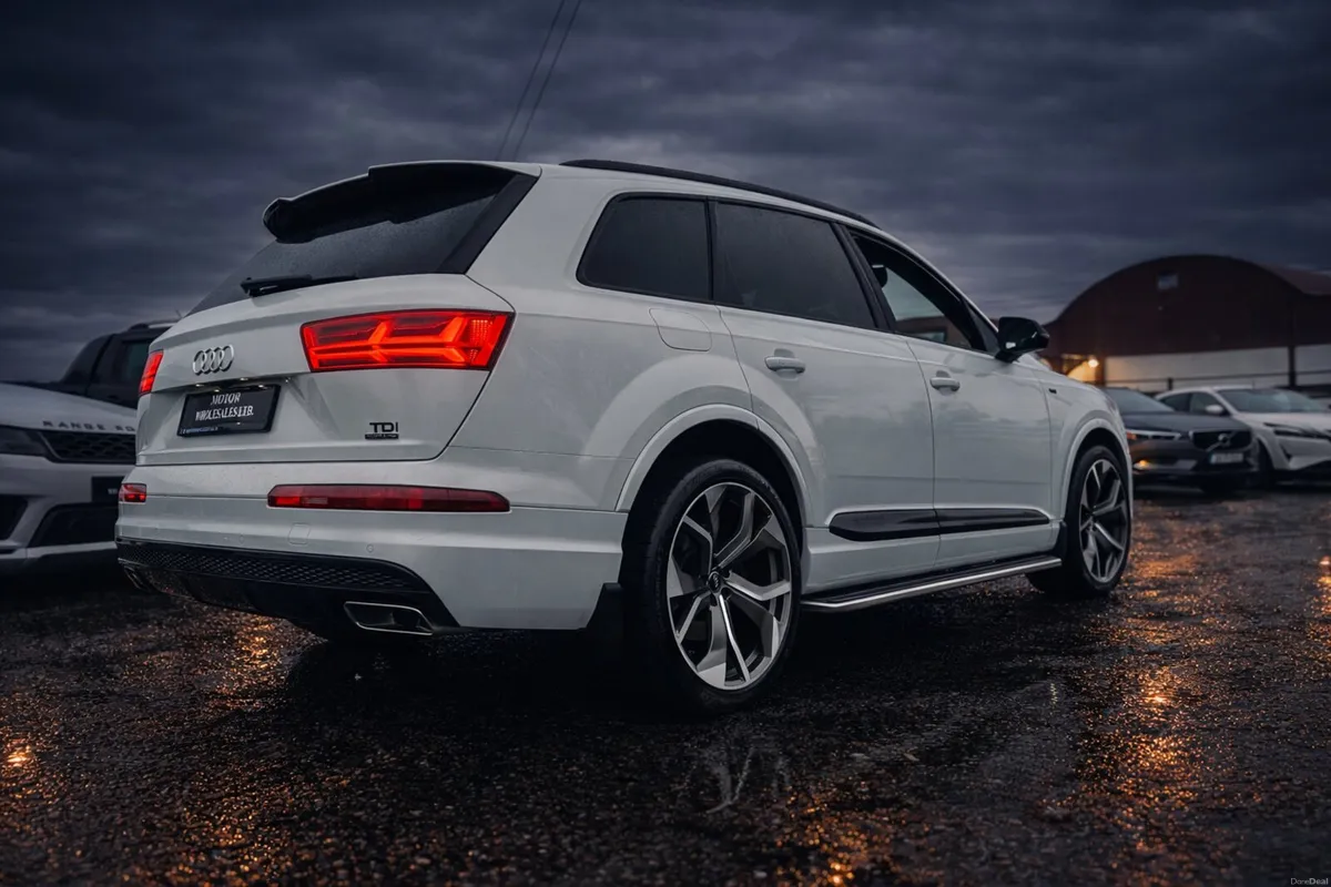 172 Audi Q7 SLINE 3.0TDI 268PS 7 SEATER LOADED - Image 4