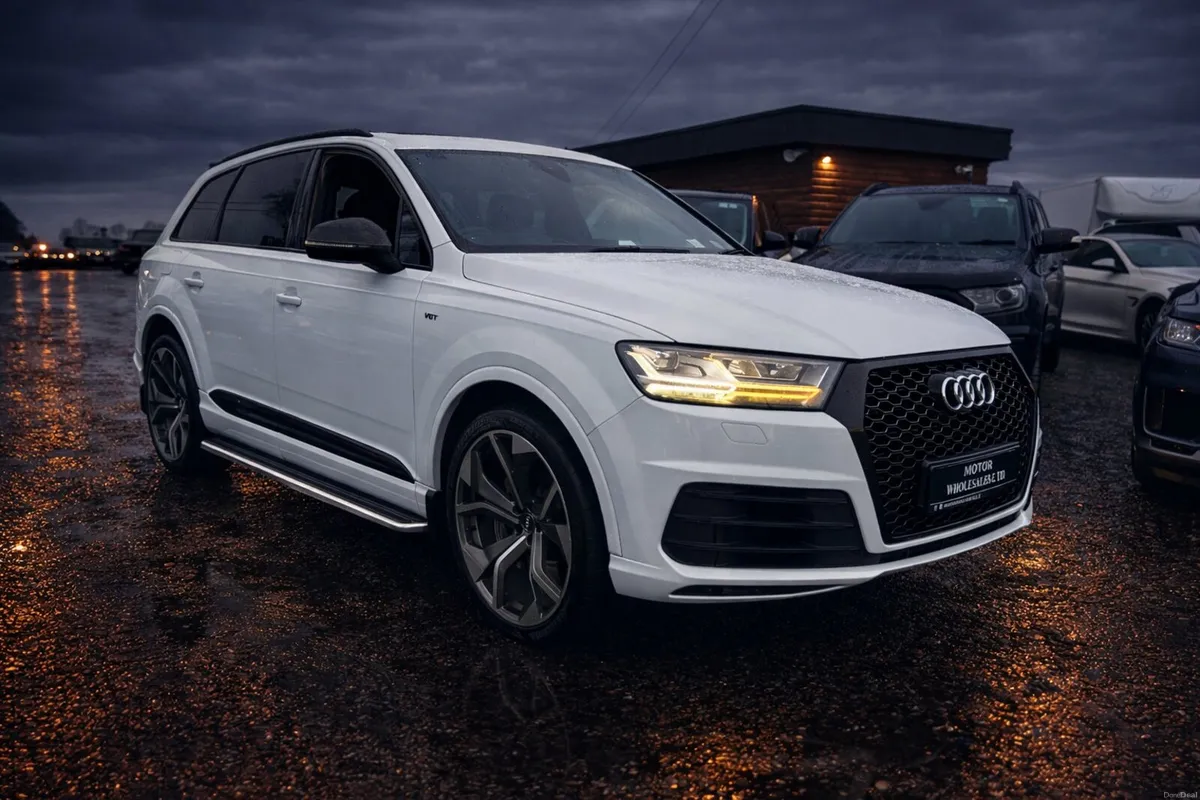 172 Audi Q7 SLINE 3.0TDI 268PS 7 SEATER LOADED - Image 1