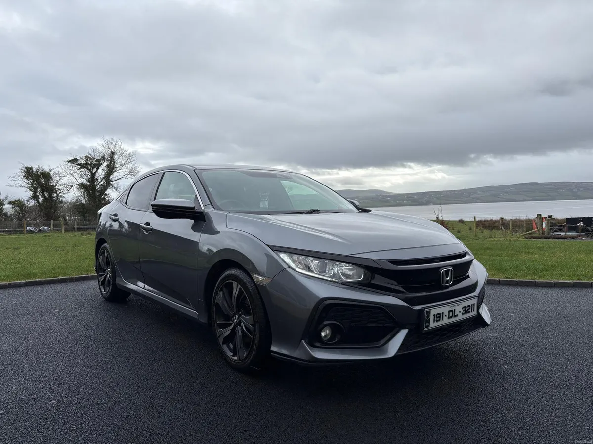 Honda Civic 2019 - Image 1