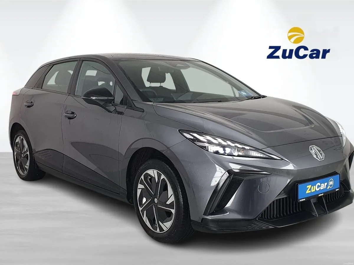 MG MG4 SE  64kWh Auto  Long Range - Image 1