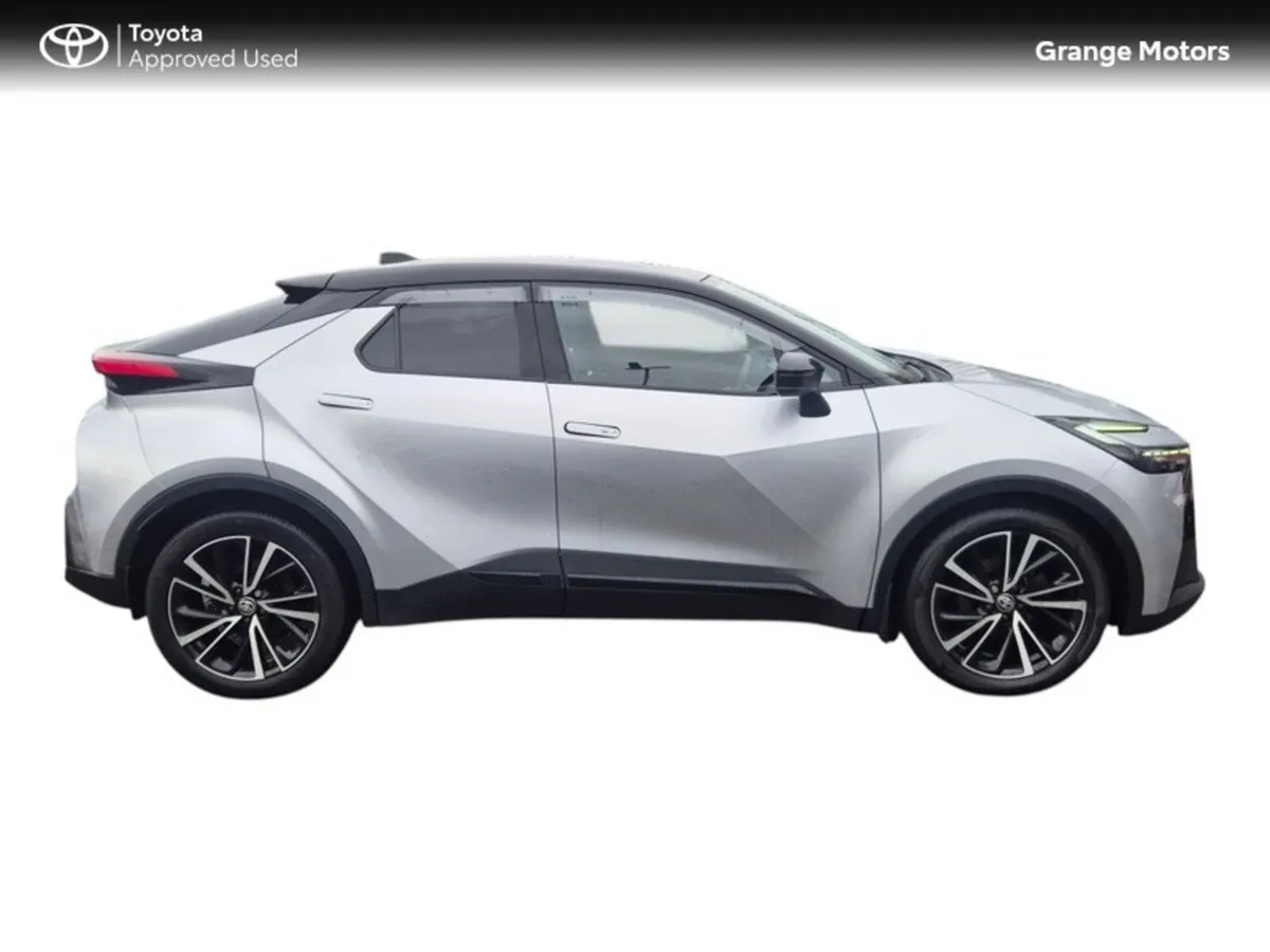 Toyota C-HR 1.8 HYBRID SOL 5DR**NEW MODEL** - Image 4