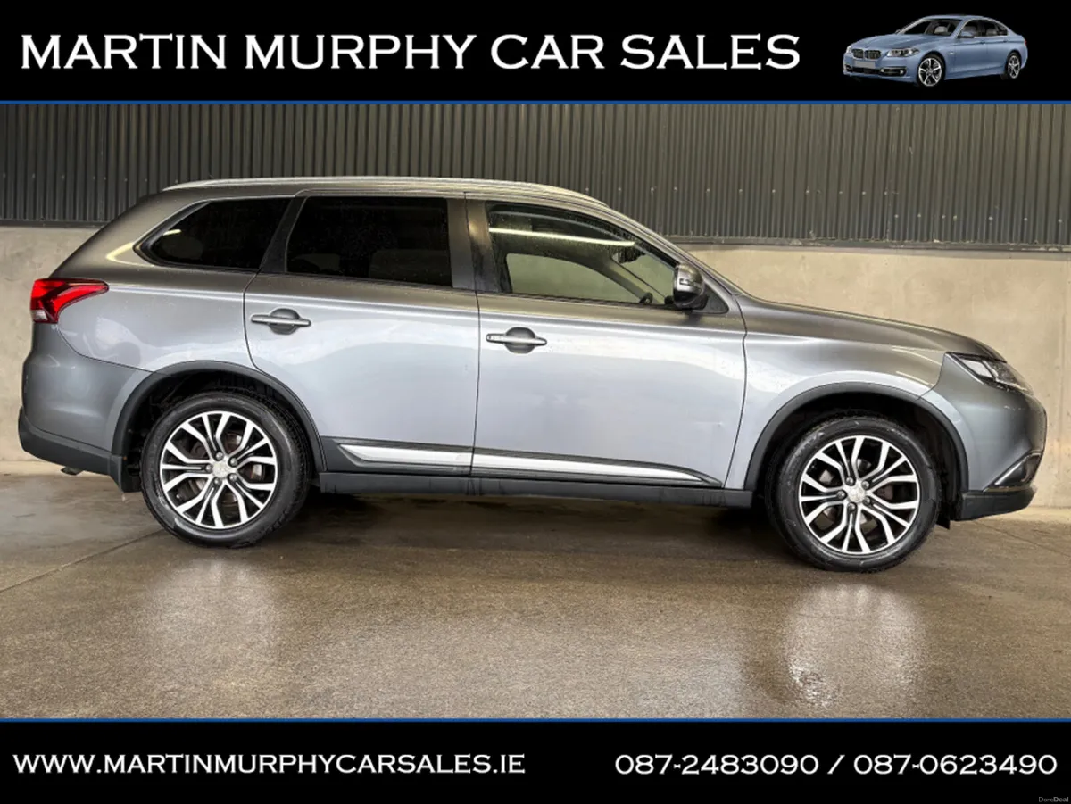 Mitsubishi Outlander 2.3 DIESEL 7 SEATS 4WD - Image 2