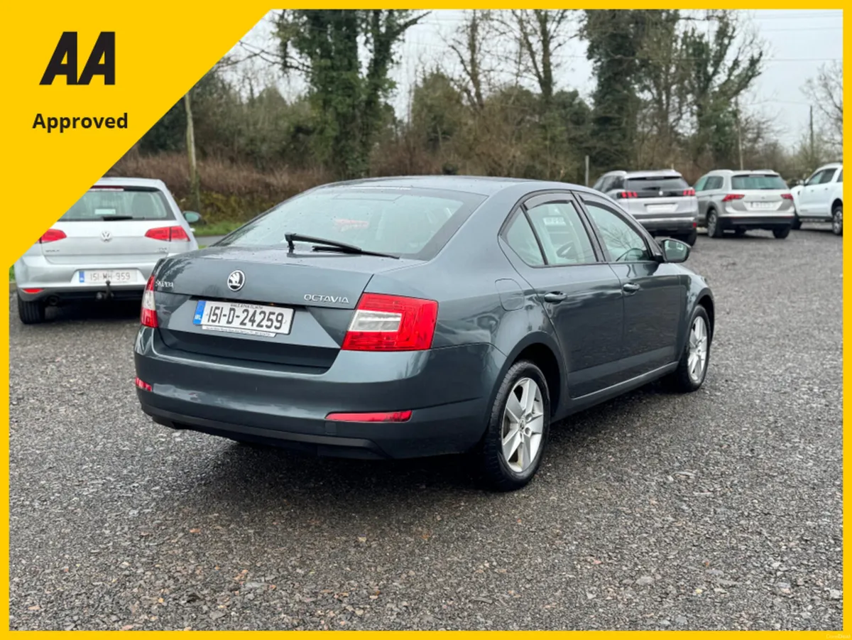Skoda Octavia AMBITION 1.6 TDI 105HP DSG 4 4DR AUT - Image 4