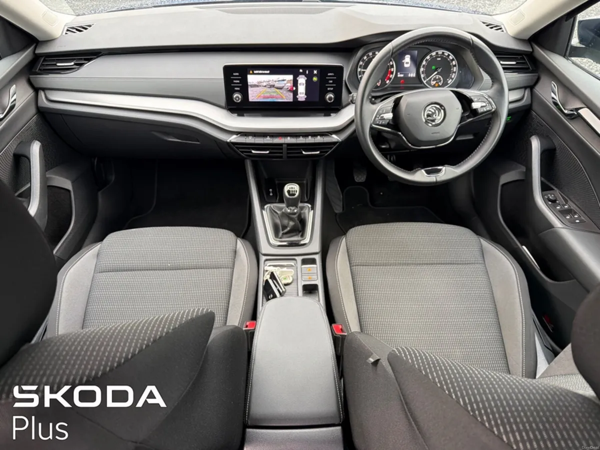 Skoda Octavia AMBITION 2.0 TDI 115HP 5DR - Image 2