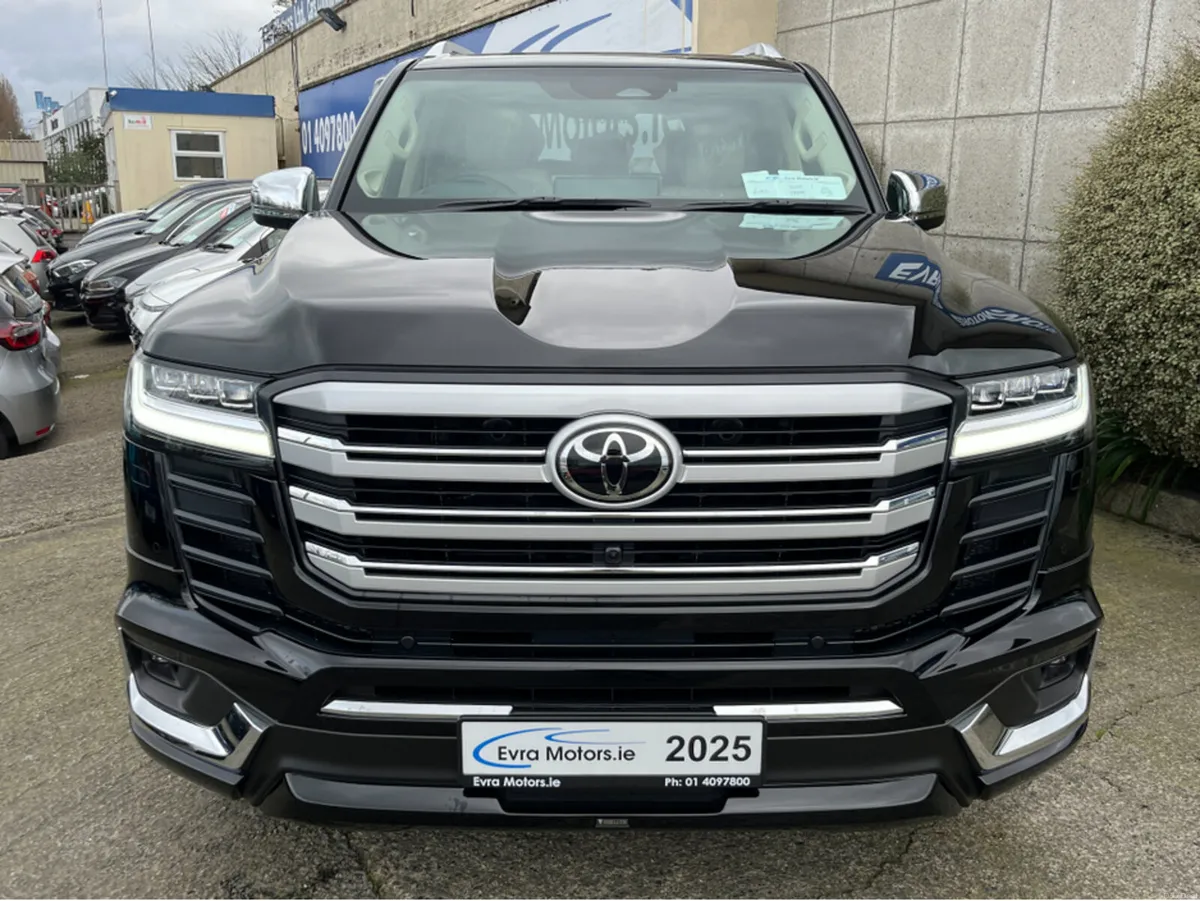 Toyota Land Cruiser AMAZON 3.3 DIESEL AUTOMATIC // - Image 2