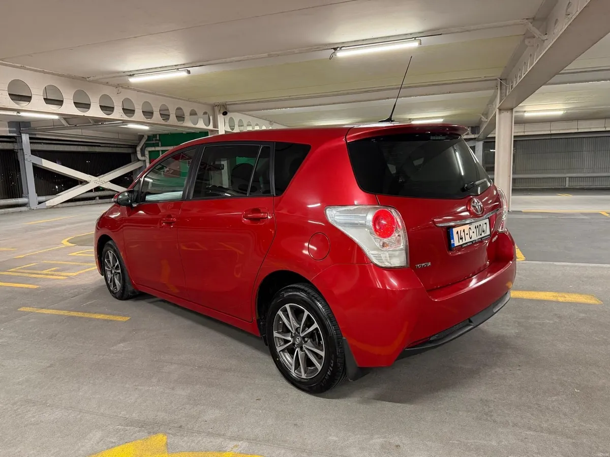 Toyota verso - Image 3