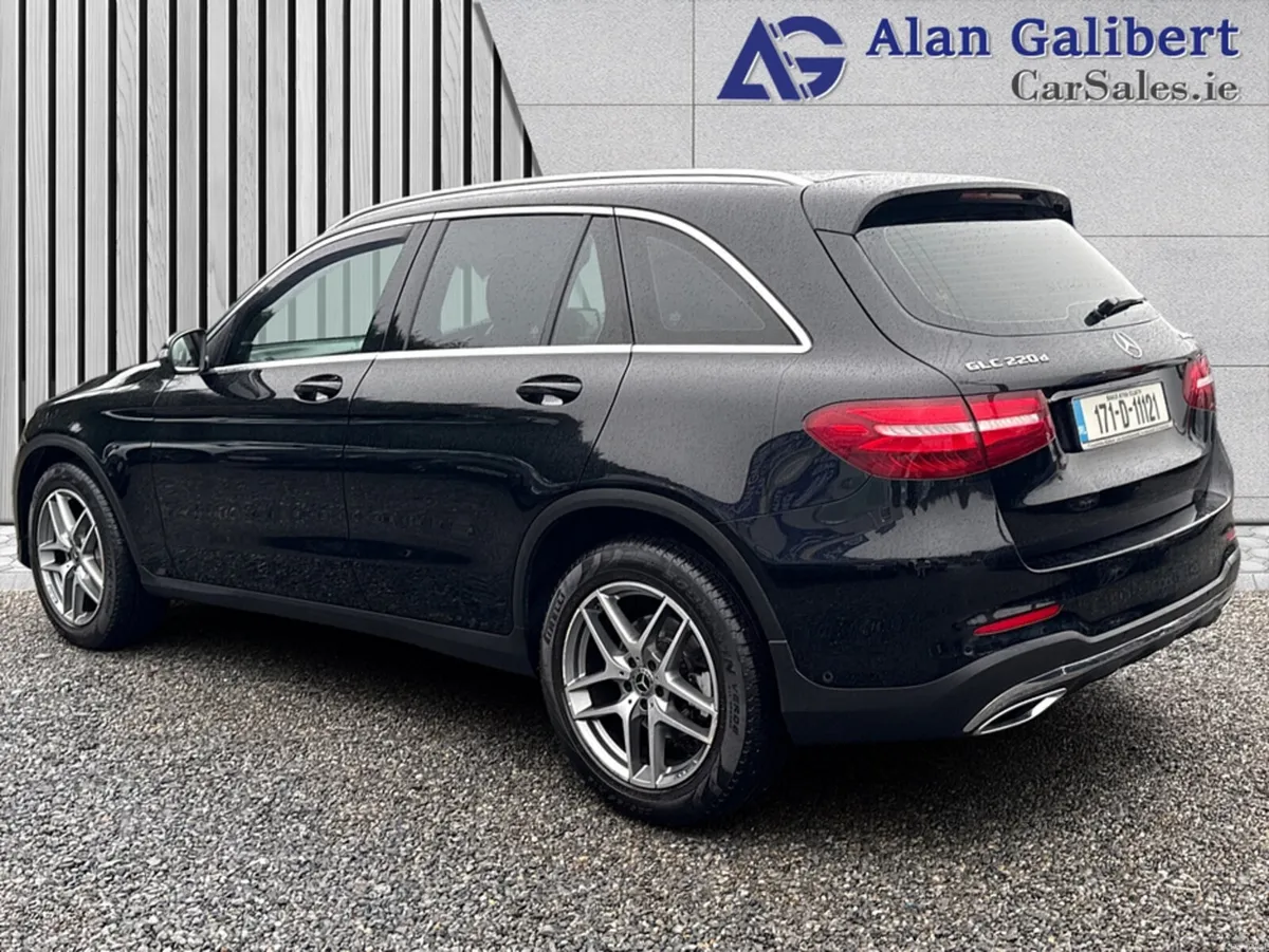 Mercedes-Benz GLC 220 D 4MATIC AMG LINE  AUTO - Image 2