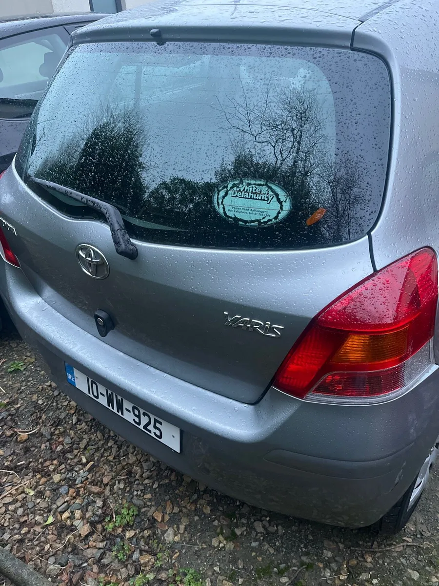 Toyota Yaris diesel 1 owner NCT 02/27 tax 1/27 - Image 4