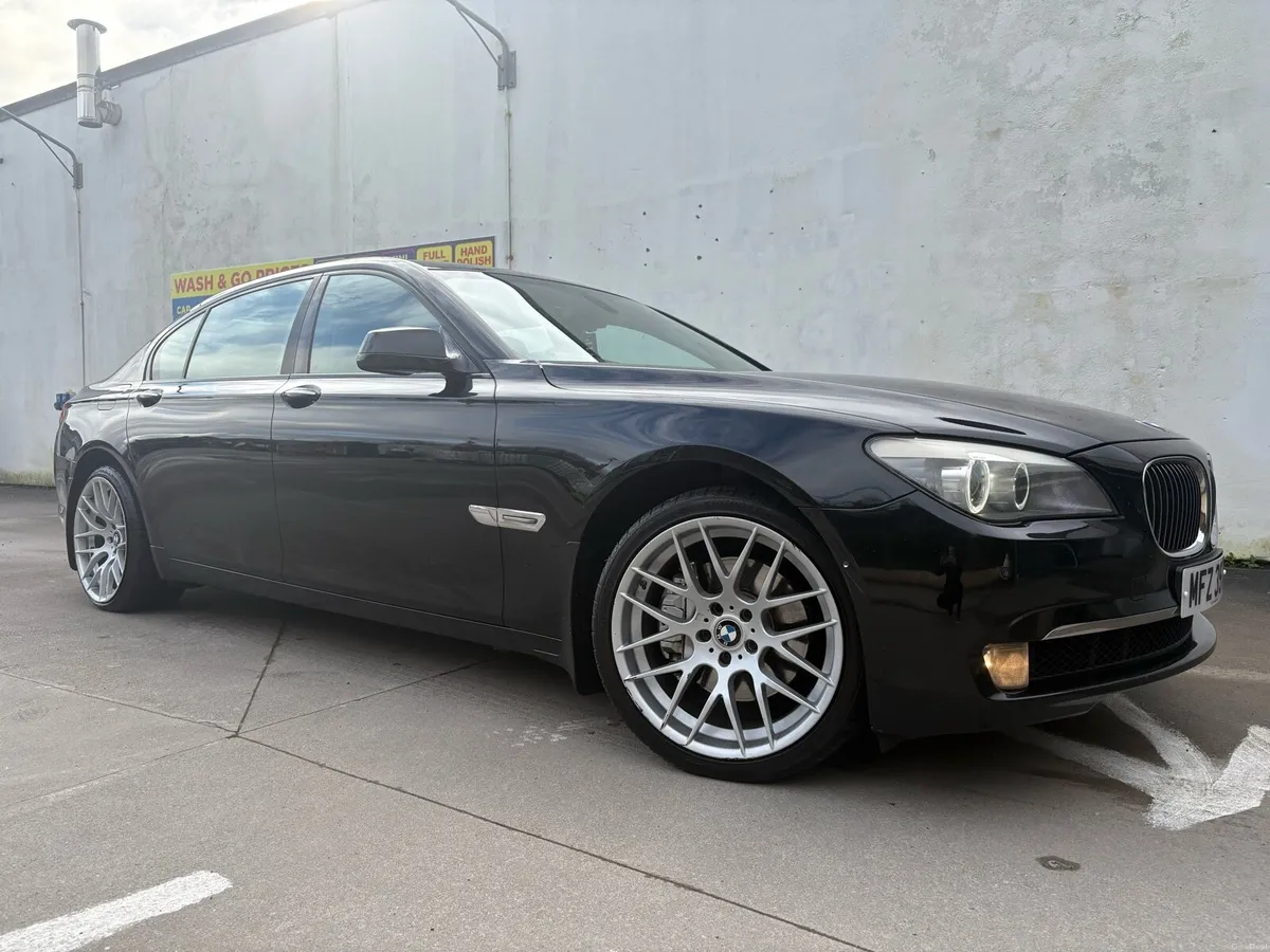 2012 bmw 730LD  MOT An TAxed full year - Image 2