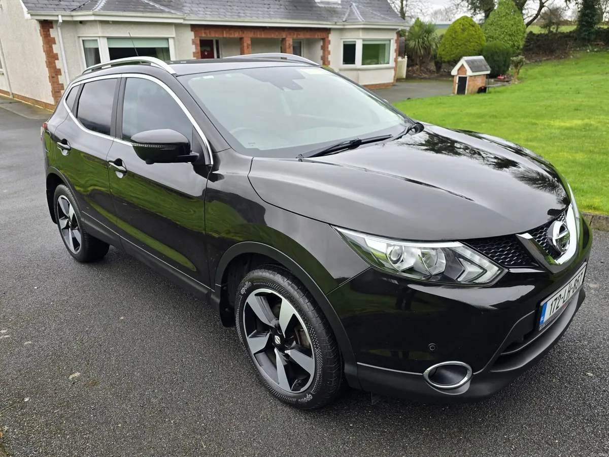 Nissan qashqai sv premium 80kms - Image 1