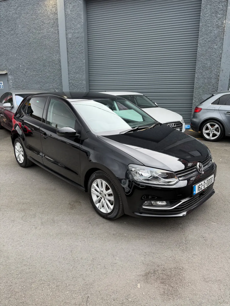 Volkswagen Polo 1.2 COMFORTLINE AUTO - Image 1