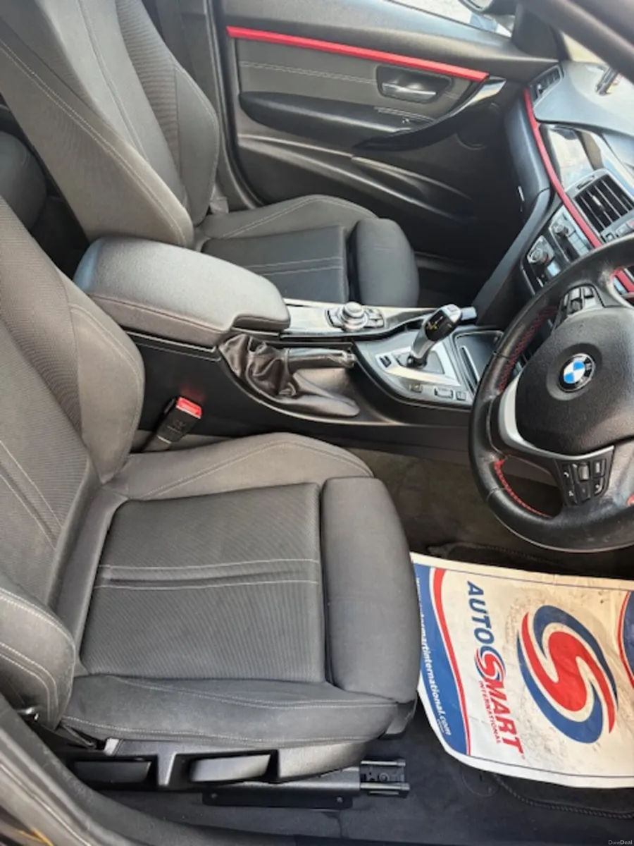 BMW 3-Series 2017 - Image 4